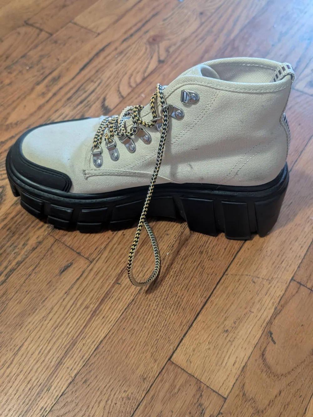 Zara Cream Canvas Platform Hiker Boots with Black Sole